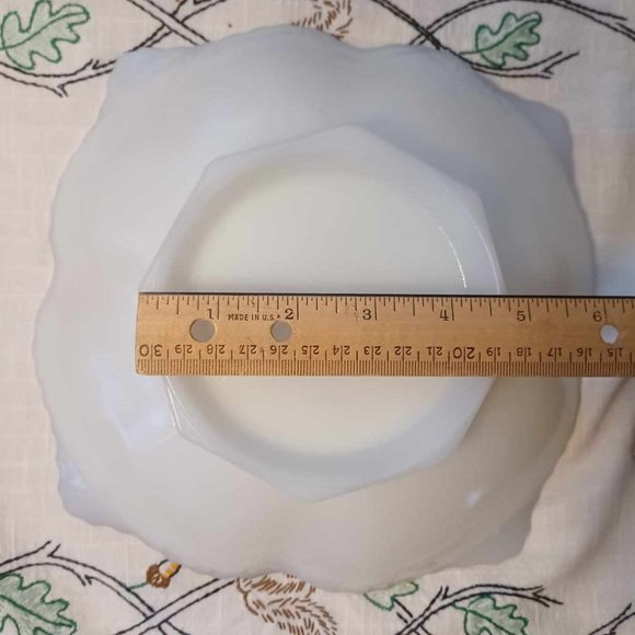 Retro MCM Footed Milk Glass Bowl Gold Rim Embossed Grape Pattern Anchor Hocking - Picture 5 of 8
